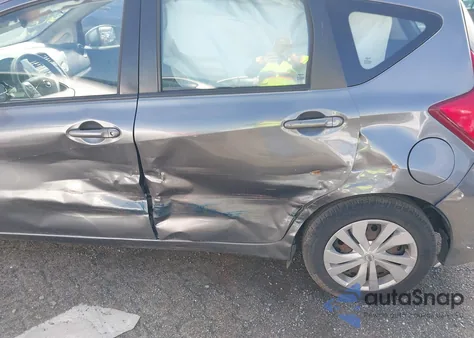 2017 Nissan Versa Note S Plus z USA, uszkodzony, nr VIN 3N1CE2CP3HL371500